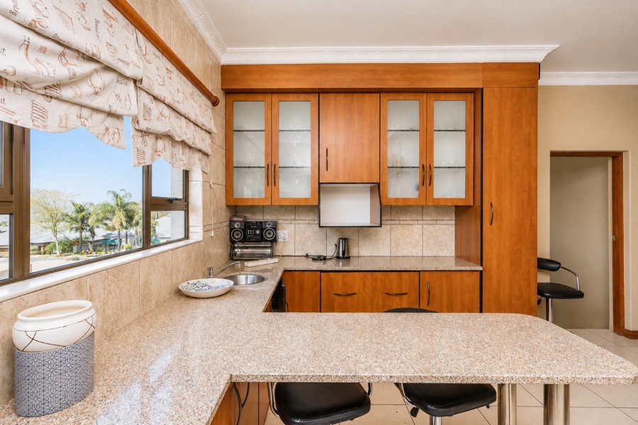 4 Bedroom Property for Sale in Kosmos Ridge North West